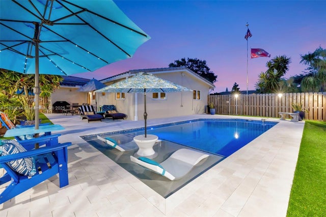 2 of 70 - 5555 Ne 20th Ter, Fort Lauderdale, FL