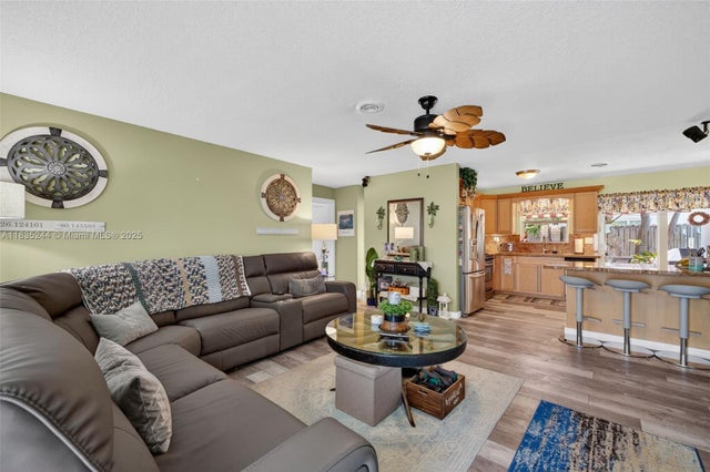 5 of 70 - 5555 Ne 20th Ter, Fort Lauderdale, FL