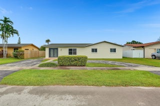 Photo of Listing #A11833974