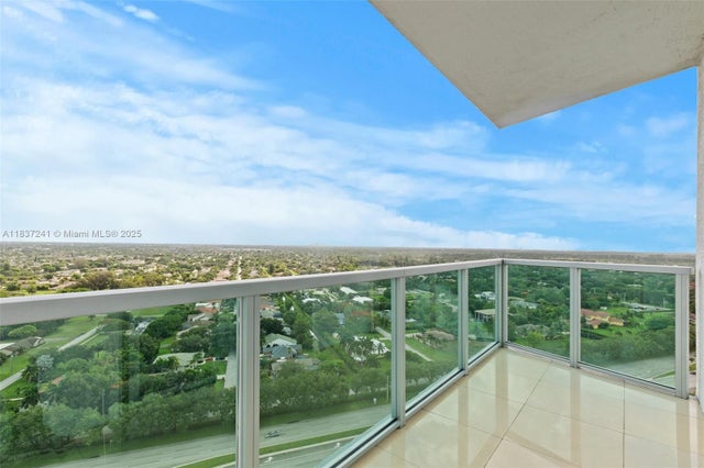 3 of 47 - 2681 N Flamingo Rd 2508s, Sunrise, FL