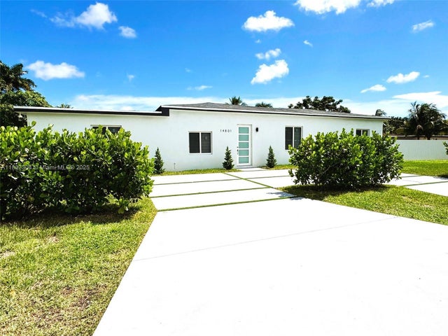 4 of 27 - 14801 Nw 5th Ave, Miami, FL