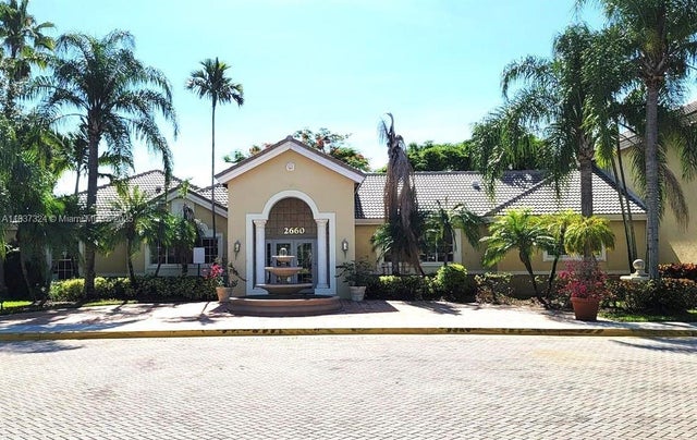 2 of 27 - 2600 S University Dr 307, Davie, FL