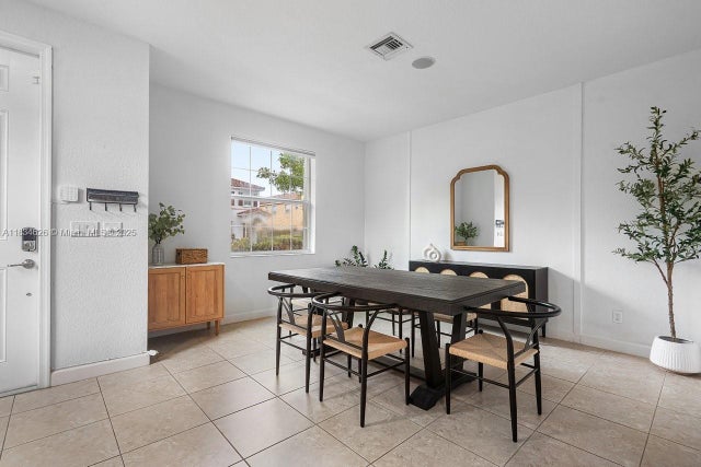 3 of 29 - 4326 Braxton Ave, West Palm Beach, FL