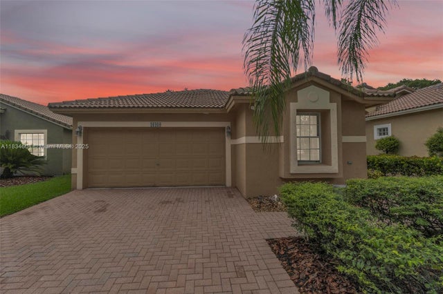1 of 55 - 16410 Sapphire Bnd, Weston, FL