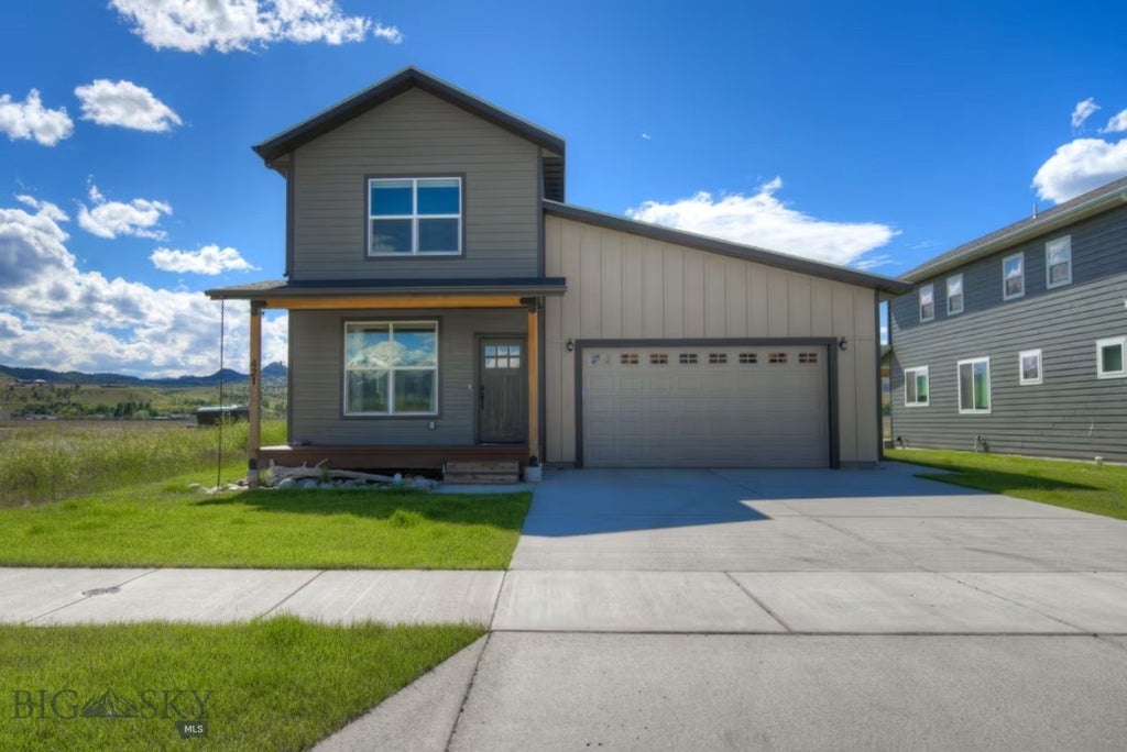 421 Otis Avenue, Ennis