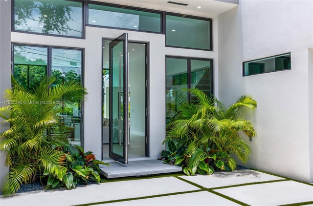 1 of 50 - 66 Nw 50th Street, Miami, FL