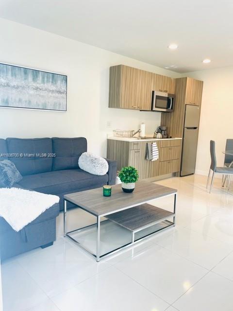 3 of 25 - 1419 West Ave 106, Miami Beach, FL