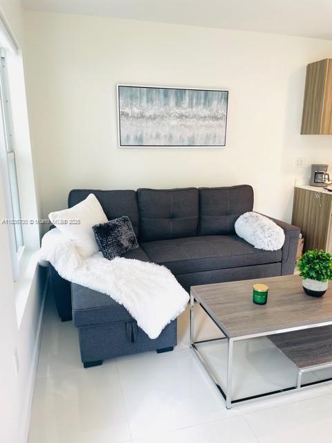 4 of 25 - 1419 West Ave 106, Miami Beach, FL