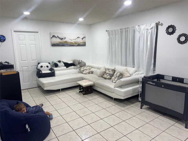 3 of 15 - 22004 Sw 113th Pl, Miami, FL