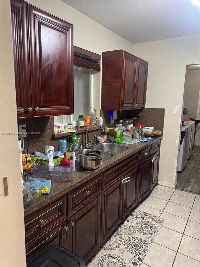 4 of 15 - 22004 Sw 113th Pl, Miami, FL