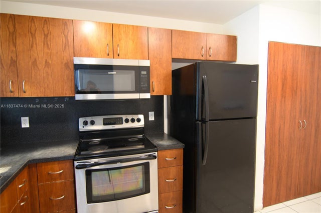 1 of 25 - 20825 Ne 8th Ct 203-19, Miami, FL