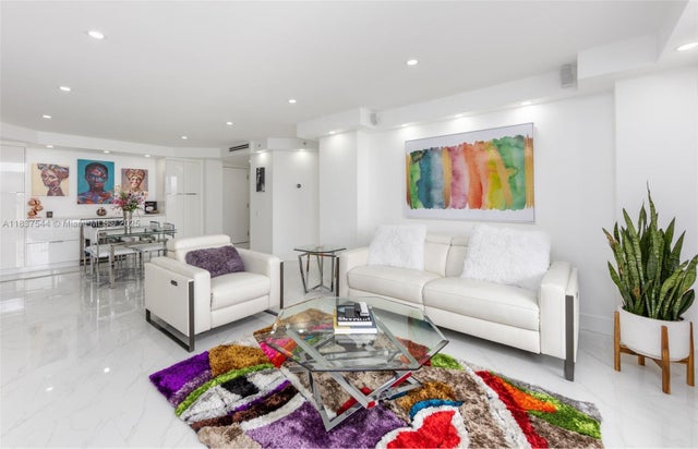3 of 24 - 701 Brickell Key Blvd 2011, Miami, FL