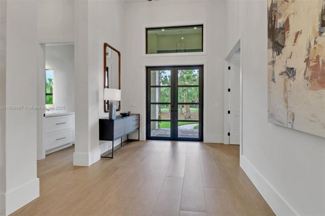3 of 40 - 524 13th St Sw, Naples, FL