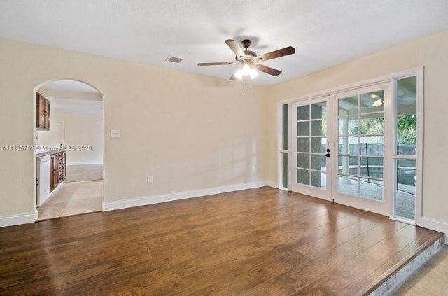 3 of 21 - 5917 Eastwood Dr, Fort Pierce, FL