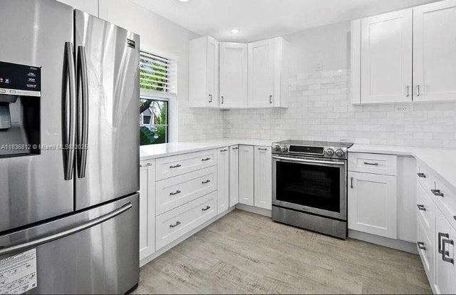 1 of 17 - 103 Lake Terry Dr, West Palm Beach, FL
