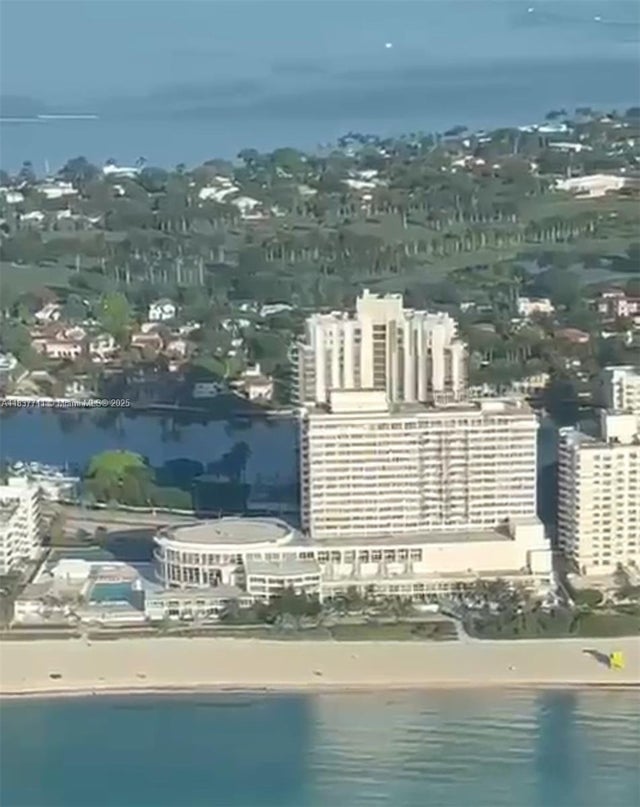4 of 43 - 5445 Collins Ave 1515, Miami Beach, FL
