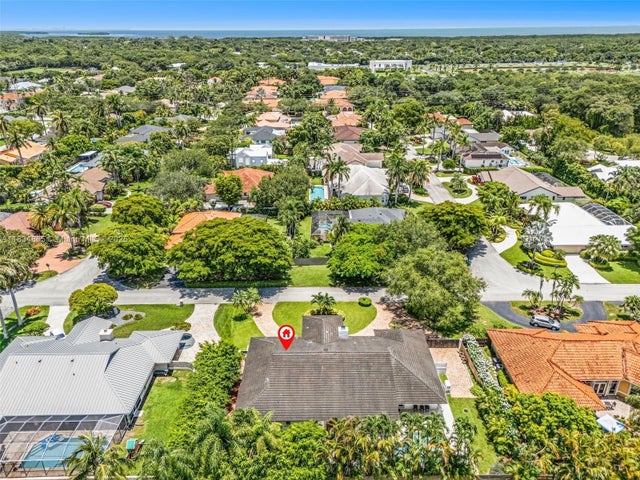 5 of 36 - 17940 Sw 83rd Ave, Palmetto Bay, FL