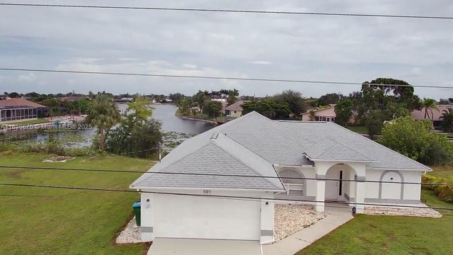 3 of 30 - 501 Se 7th Street, Cape Coral, FL