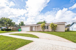 Photo of Listing #A11837113