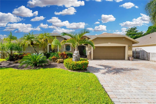 5 of 49 - 8878 Sw 59th St, Cooper City, FL