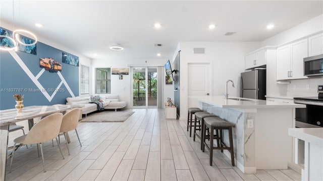 2 of 28 - 4518 Catalina Way, Green Acres, FL