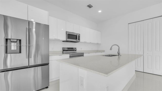 5 of 51 - 23120 Sw 154 Ct, Miami, FL