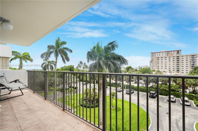5 of 44 - 1201 S Ocean Dr 410s, Hollywood, FL