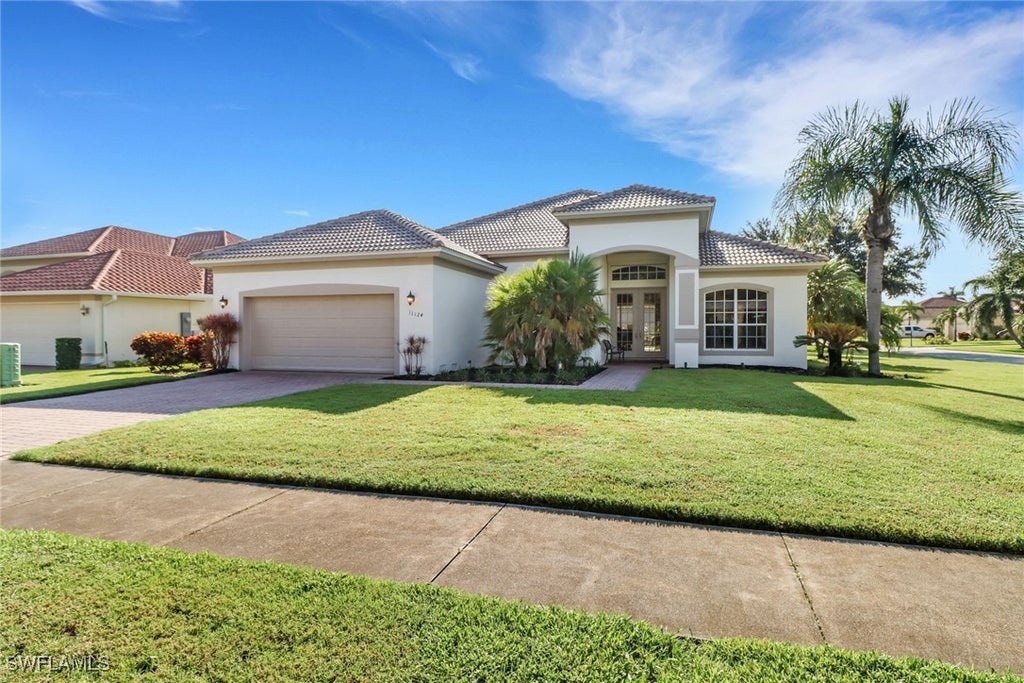 11124 Sea Tropic Ln, Fort Myers