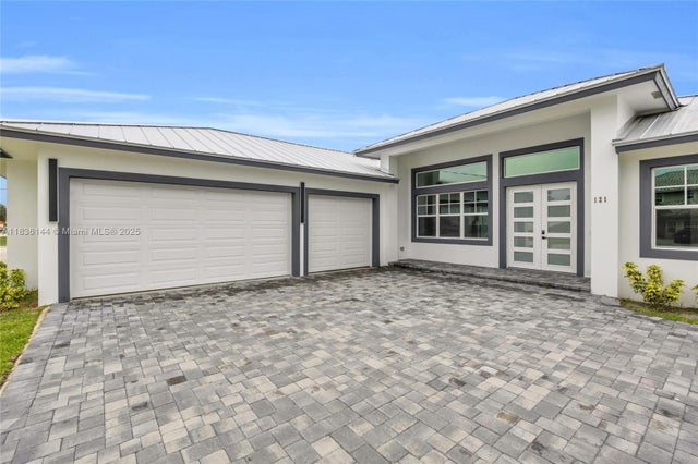 3 of 62 - 121 Sw Sea Lion Rd, Port St Lucie, FL