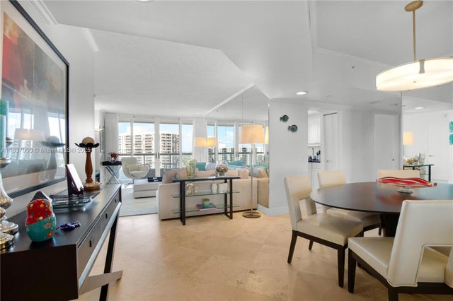 5 of 24 - 21055 Yacht Club Dr 1504, Aventura, FL