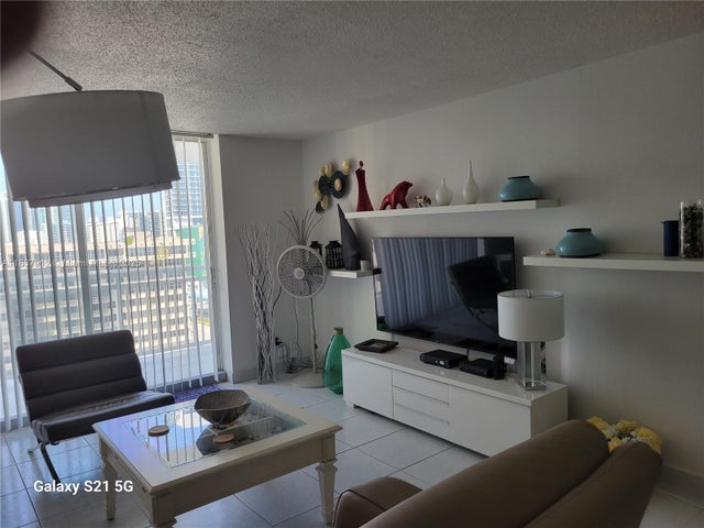 1849 S Ocean Dr 1407, Hallandale Beach