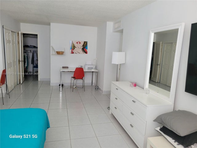 4 of 26 - 1849 S Ocean Dr 1407, Hallandale Beach, FL