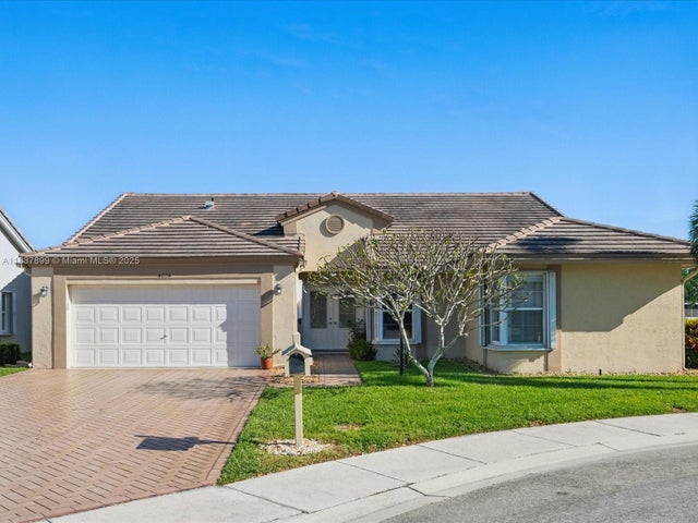 1 of 55 - 4024 Summer Chase Ct, Lake Worth, FL