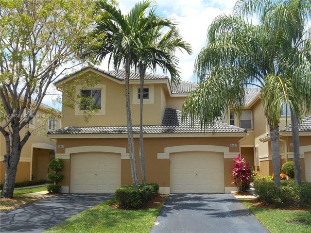 1 of 41 - 2487 Cordoba Bnd, Weston, FL