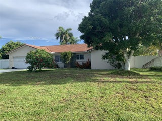 Photo of Listing #A11837973