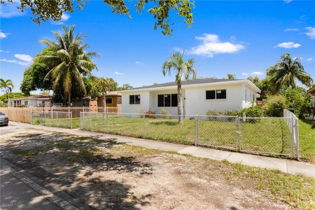 3 of 55 - 775 Ne 145th St, North Miami, FL