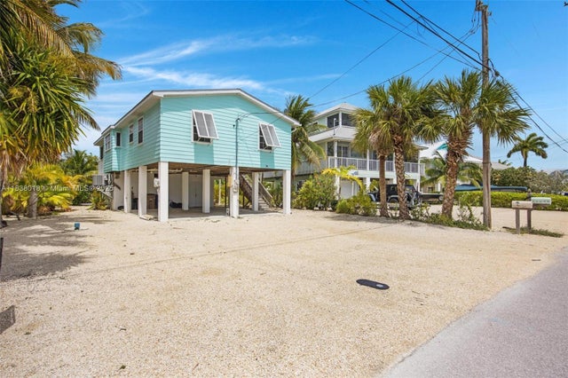 1 of 73 - 547 Heck, Little Torch Key, FL