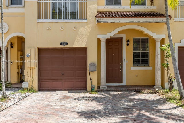 4 of 60 - 15057 Sw 9th Ter, Miami, FL