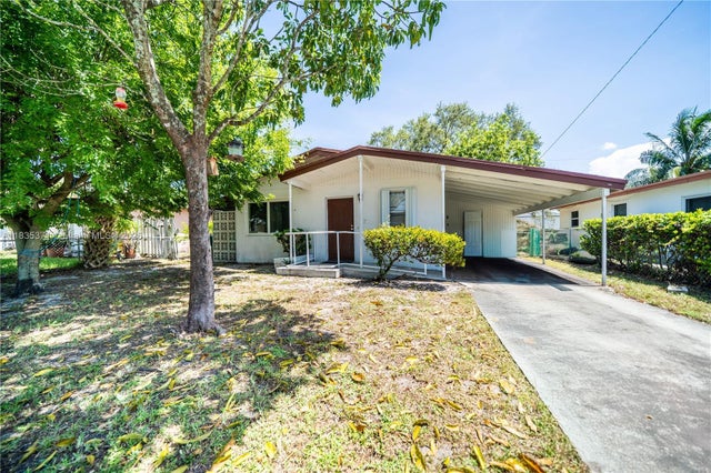 2 of 19 - 2824 Nw 8th St, Fort Lauderdale, FL
