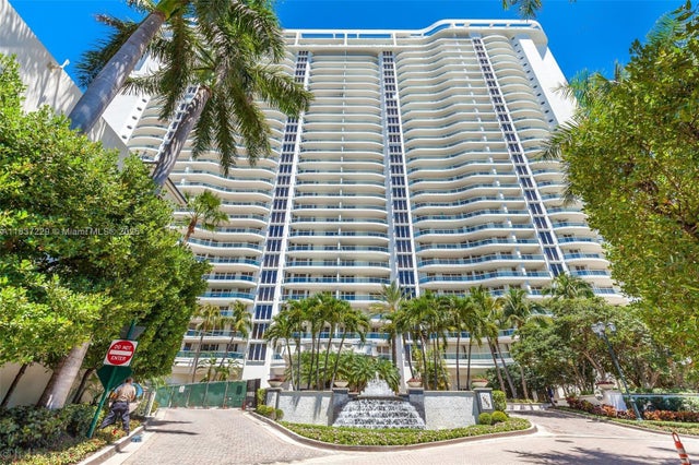 1 of 33 - 7000 Island Blvd 2504, Aventura, FL
