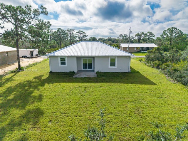 2 of 39 - 113 Gull Ave Nw, Lake Placid, FL