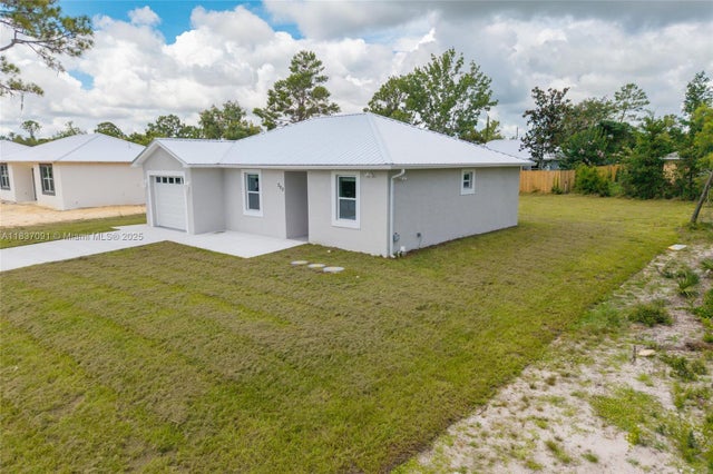 2 of 47 - 323 Garfield Ave Ne, Lake Placid, FL