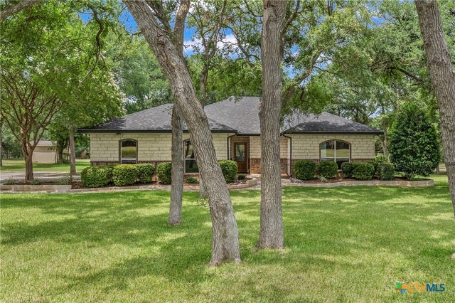 574 Rose Lane, Salado