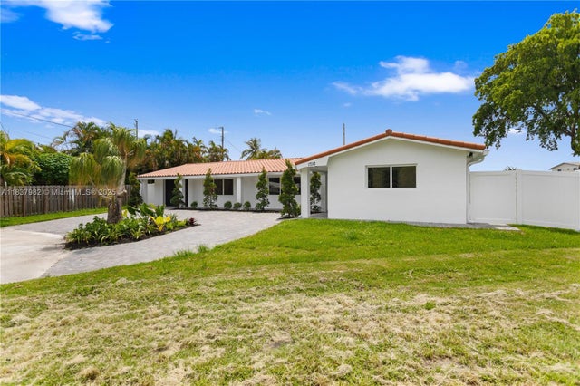 3 of 51 - 1710 Sw 1st Ave, Pompano Beach, FL