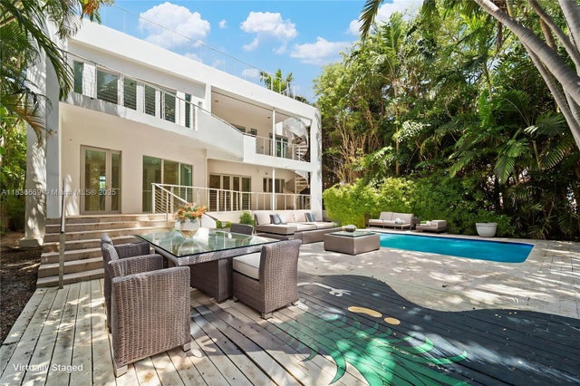 4 of 40 - 5625 N Bay Rd, Miami Beach, FL