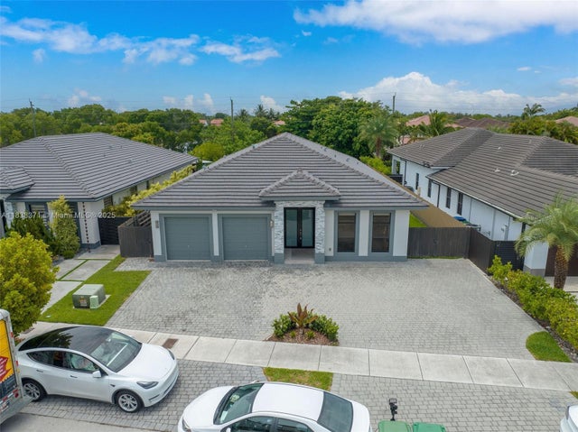 3 of 38 - 14832 Sw 39th Ter, Miami, FL