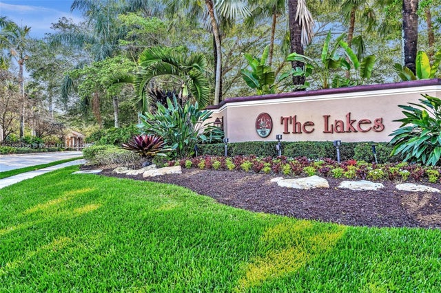 4 of 74 - 794 Lake Blvd, Weston, FL