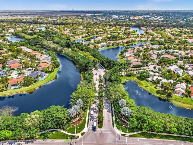 5 of 74 - 794 Lake Blvd, Weston, FL