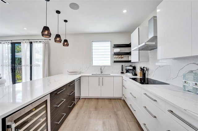 5 of 37 - 1617 Ne 11th St 1, Fort Lauderdale, FL