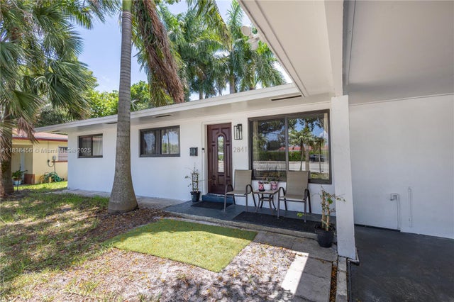 2 of 25 - 2841 Nw 9th Ave, Wilton Manors, FL